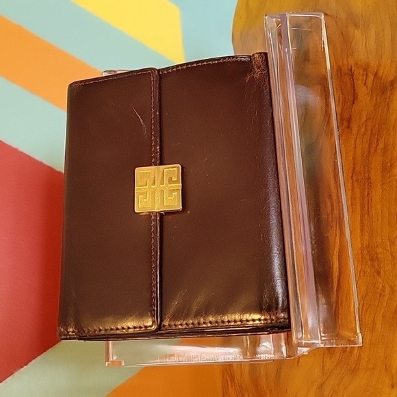 Givenchy Brown Double Hook Leather Wallet - Picture 1 of 12